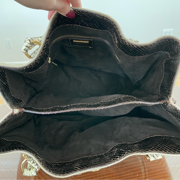 DOLCE & GABBANA large shoulder bag/tote. Snakeskin trim and gold hardware. - Picture 11 of 17